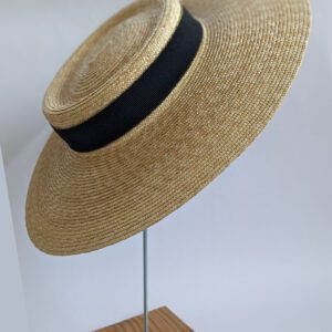 grand chapeau de paille provençal a vec ruban noir et or