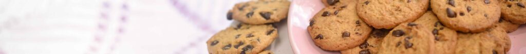 bannière cookies dans assiette rose